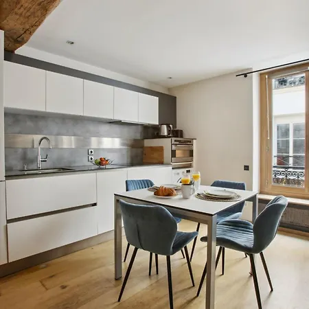 Bnbnova - 1br Mabillon & Saint Germain Апартаменты *